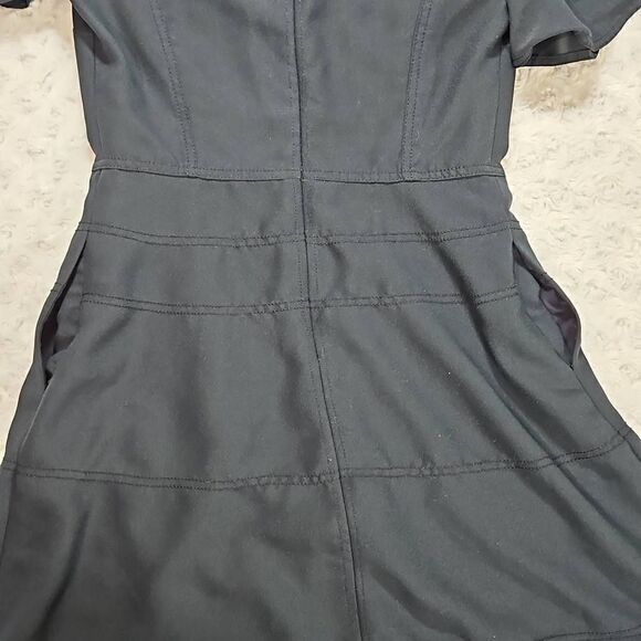 Banana Republic Flutter Sleeve Fit Flare Navy Dress With Pockets Size 4 - Picture 13 of 15